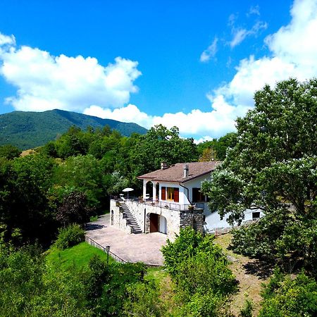 Casa Del Bosco - Vista Mozzafiato & Parco 4 Ettari Villa Bobbio Exterior photo
